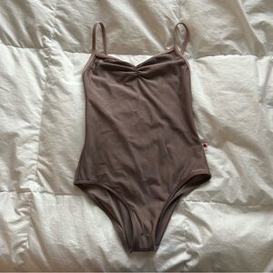 brown yumiko w pink trim